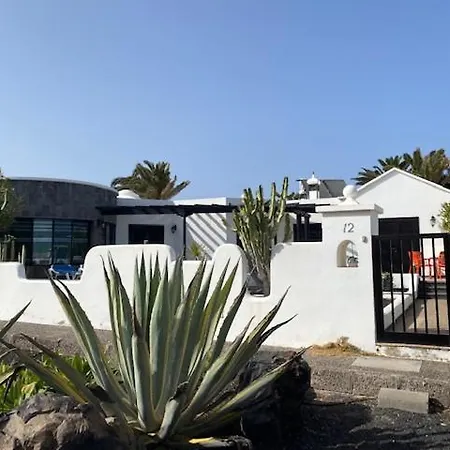Ojos Apartmán *